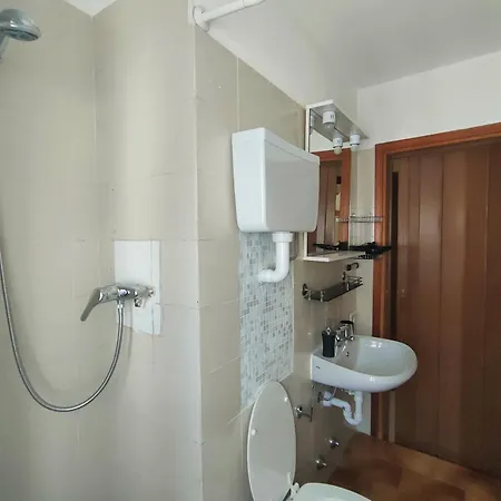 Nel Cuore Di Tra Storia E Modernita Homestay Brunate